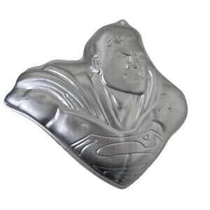 VINTAGE Wilton DC Comics SUPERMAN Cake Pan Mold #2105-3350 with Insert 2006